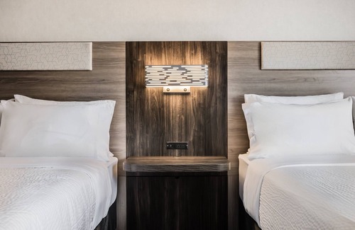 Black Creek Hotel | Holiday Inn Express Toronto - North York by IHG