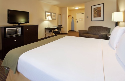 Union City Hotel | Holiday Inn Express Union City (San Jose) by IHG