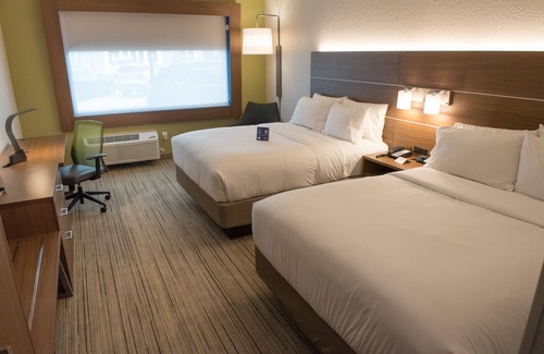 Merrillville Hotel | Holiday Inn Express & Suites Merrillville by IHG