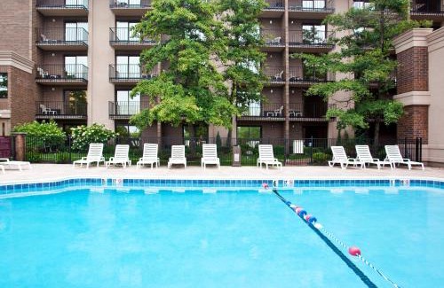 Rolling Meadows Hotel | Holiday Inn Express Schaumburg-Rolling Meadows by IHG