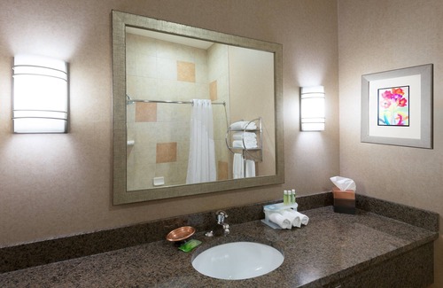 Vernal Hotel | Holiday Inn Express Vernal-Dinosaurland by IHG