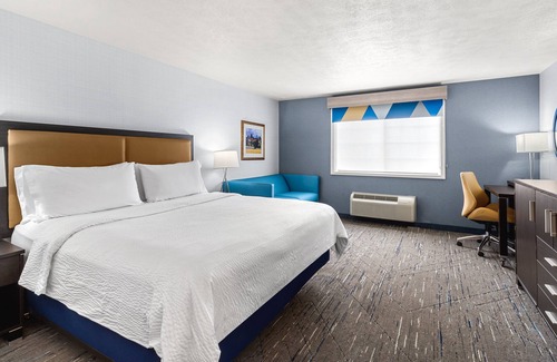 Wenatchee Hotel | Holiday Inn Express Wenatchee by IHG