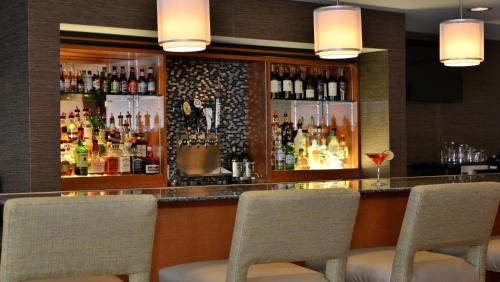 Rochester Hotel | Holiday Inn Hotel & Suites Rochester - Marketplace by IHG
