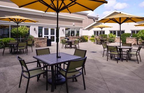 Rochester Hotel | Holiday Inn Hotel & Suites Rochester - Marketplace by IHG