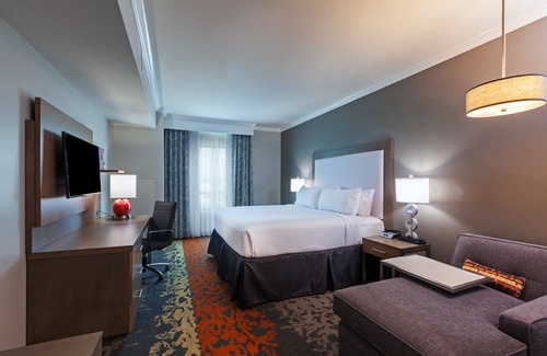 Humble Hotel | Holiday Inn Houston NE - Bush Airport Area by IHG