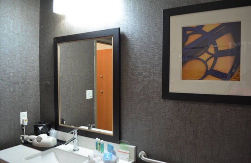 Longview Hotel | Holiday Inn Longview - North by IHG
