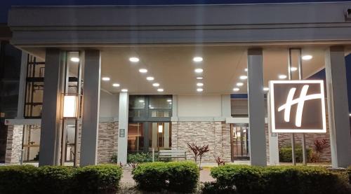 McAllen Hotel | Holiday Inn - McAllen - Medical Center Area by IHG