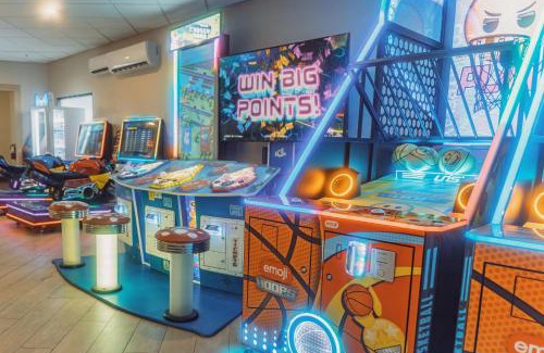 South Padre Island Hotel | Holiday Inn Resort South Padre Island-Beach Front by IHG