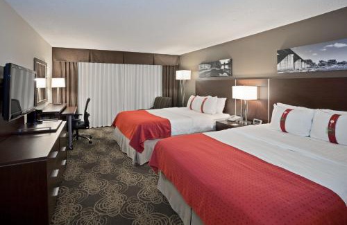 Downtown Hotel | Holiday Inn Sioux Falls-City Center by IHG