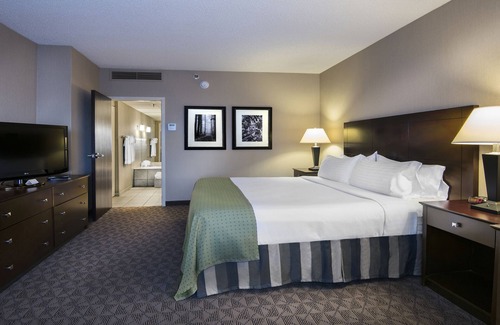 Springdale Hotel | Holiday Inn Springdale/Fayetteville Area by IHG