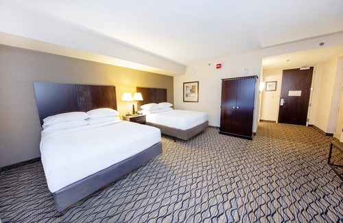 Earth City Hotel | Holiday Inn St. Louis Arpt West-Earth City by IHG