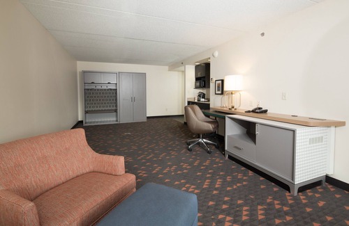 Bryant Pattengill East Hotel | Holiday Inn & Suites Ann Arbor Univ Michigan Area by IHG