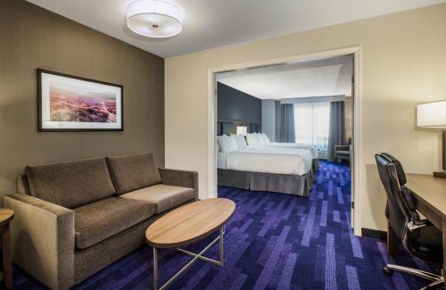 Grande Prairie Hotel | Holiday Inn & Suites Grande Prairie by IHG