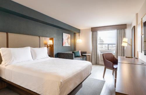 Downtown Winnipeg Hotel | Holiday Inn & Suites Winnipeg Downtown by IHG
