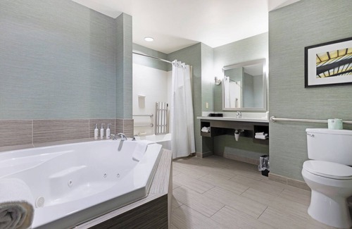 Texarkana Hotel | Holiday Inn Texarkana Arkansas Conv Ctr by IHG