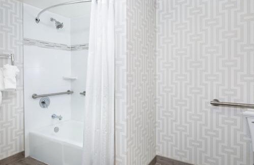 College Park Hotel | Holiday Inn Washington-College Pk I-95