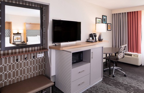 College Park Hotel | Holiday Inn Washington-College Pk (I-95) by IHG