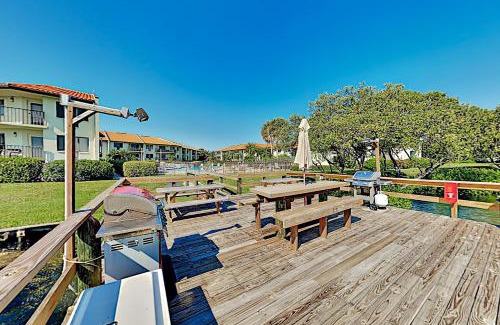 Tierra Verde Apartment | Holiday Island 44D