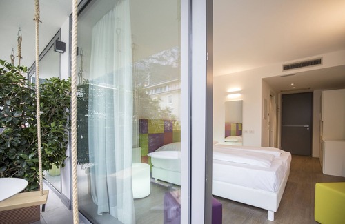 Riva del Garda Bed & Breakfast | Holiday IV Gardan