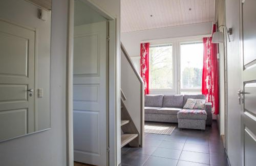 Ylamylly Apartment | Holiday Linnunlahti