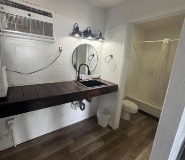 Sheridan Hotel | Holiday Lodge