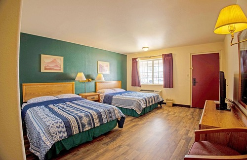 Lordsburg Hotel | Holiday Motel, Lordsburg By OYO