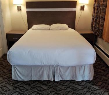 Hope Hotel | Holiday Motel & RV Resort