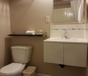 Hope Hotel | Holiday Motel & RV Resort