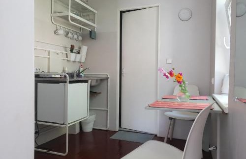 Liepaja Apartment | Holiday Nest on Uliha Street Self Check-in