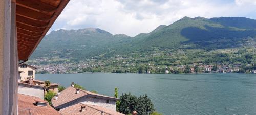 Peschiera Maraglio Apartment | holiday on the island