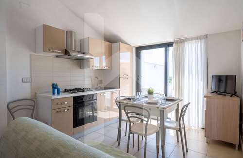 Pineto Apartment | Holiday Rendez Vous 49 - Fourth floor apartment with sea and pool view