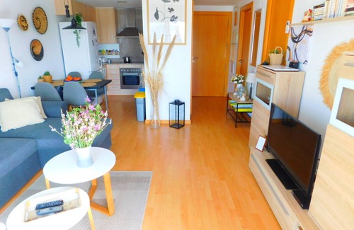 Pedrinya Apartment | Holiday rentals modern apartment with parking and pool in Roses