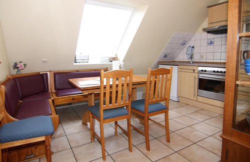 Stolpe Apartment | Holiday resort in Stolpe with parking