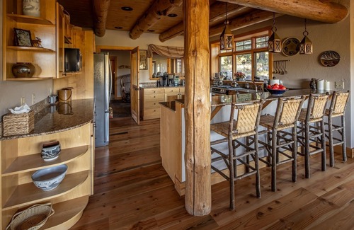 Skywood Preserve House | Holiday Stays Available! Enchanting Private Mountain Sanctuary with Spectacular Views