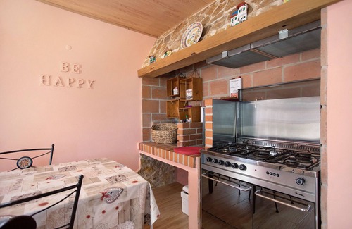 Nazare Villa | Holiday Villa "Refúgio Alma Quinta Piscina Priv" with Pool, Wi-Fi & Terraces
