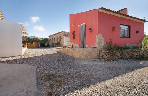 Nazare Villa | Holiday Villa "Refúgio Alma Quinta Piscina Priv" with Pool, Wi-Fi & Terraces