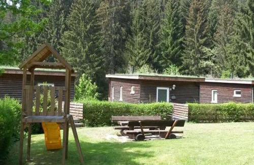 Grossbreitenbach House | holiday village Bad Hundertpfund