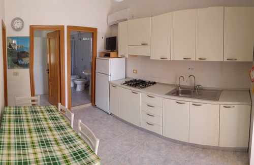 Chiesiola Villa | Holidays in Villino n ° 5 Giovanna DISANTI, immersed in the green of the Villa in GARGANO