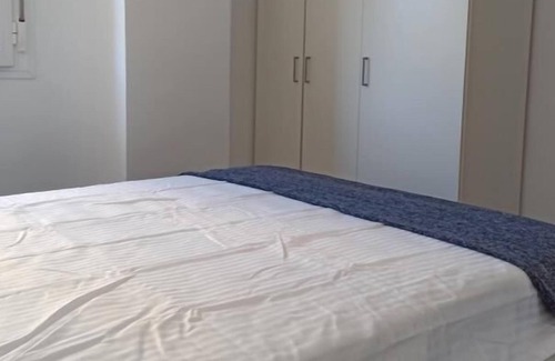 Jardin de la Abadia Apartment | Holidays2Malaga Reyna Manescau 2 bedroom- Huelin Area just 450 mts from beach