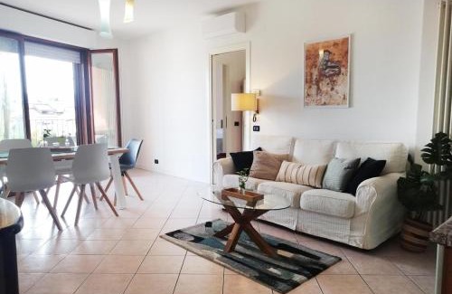 Villa Rosa Apartment | Holihome Coccinella 10