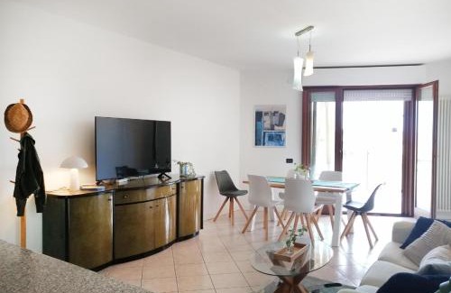 Villa Rosa Apartment | Holihome Coccinella 10
