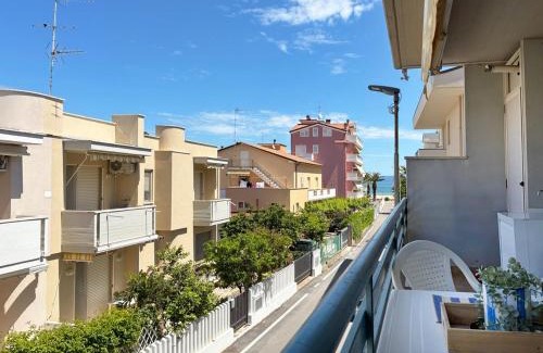 Tortoreto Lido Apartment | Holihome Salmiro