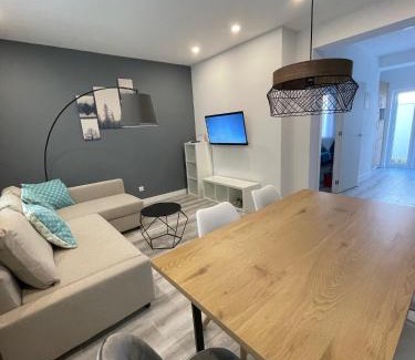 Pla del Bon Repos Apartment | Holisp Blue Apartment