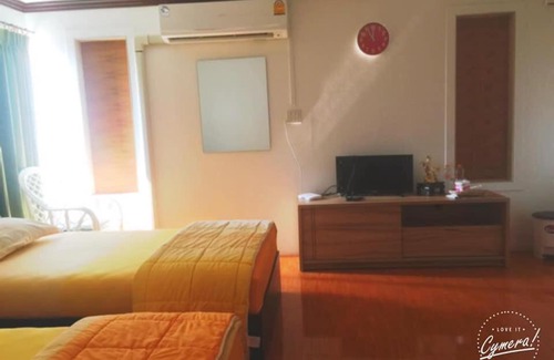 Kanchanaburi Hotel | Hollandkan Hotel