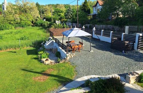 Fertoboz Apartment | Holling apartman