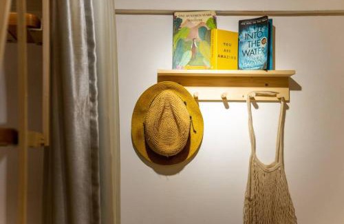 Hang Bo Apartment | Holly HideAway-Cozy Nest -Balcony- City Center