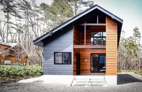 Hokujo Cottage | Holly House