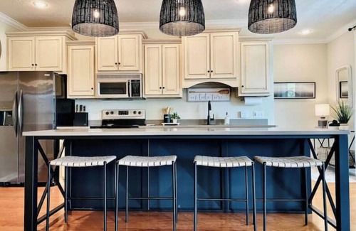 Kuttawa Apartment | Holly View Condo @ Kuttawa Harbornn