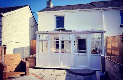 Boscundle House | Holm Cottage near Charlestown