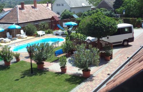 Balatonfoldvar House | Holp Vendégház